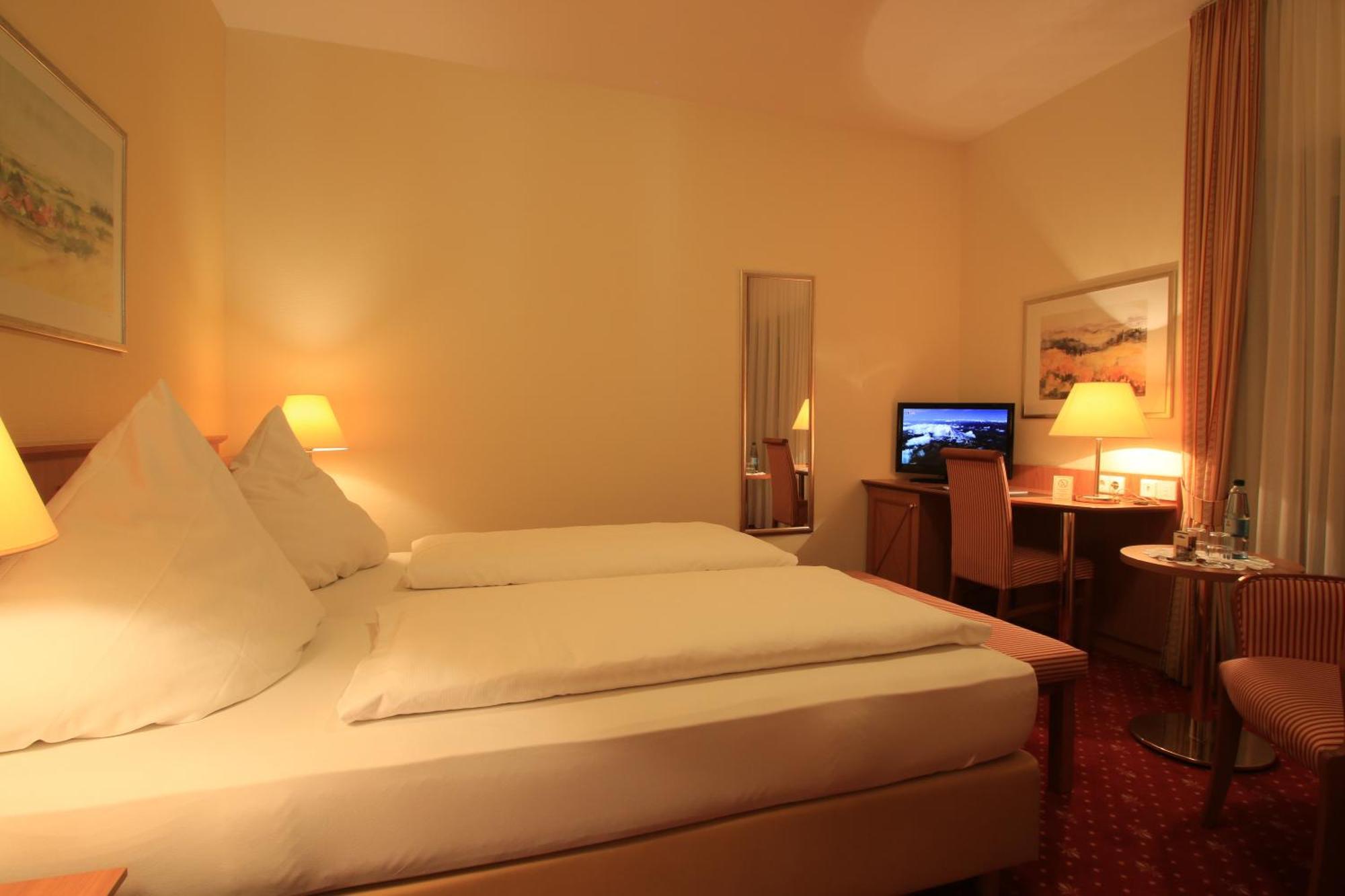 Hotel Alexa Bad Mergentheim Δωμάτιο φωτογραφία