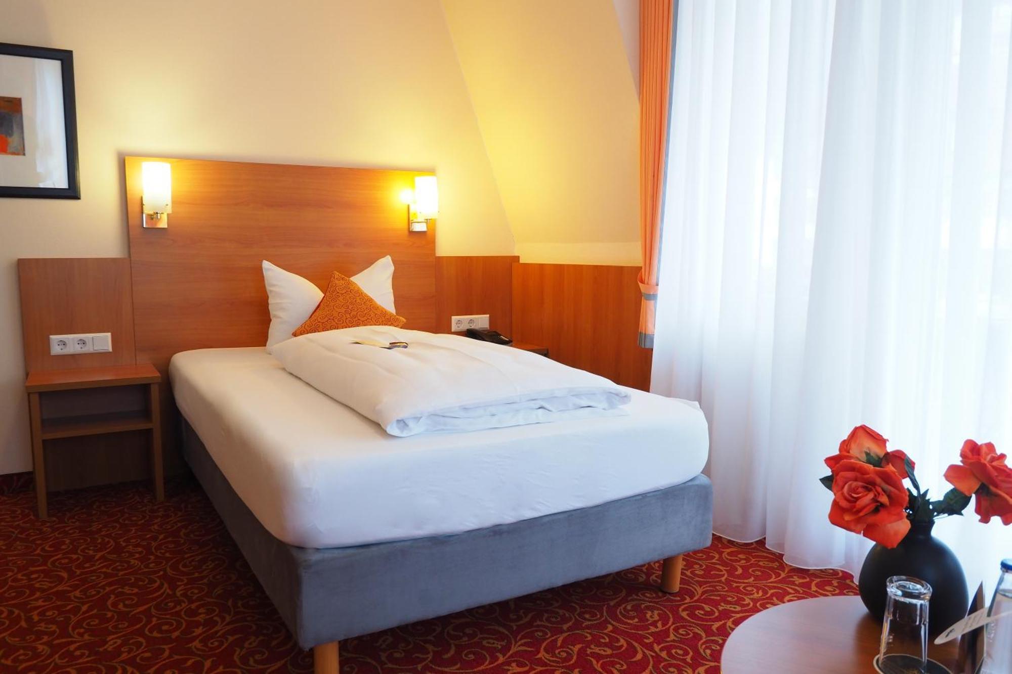 Hotel Alexa Bad Mergentheim Δωμάτιο φωτογραφία