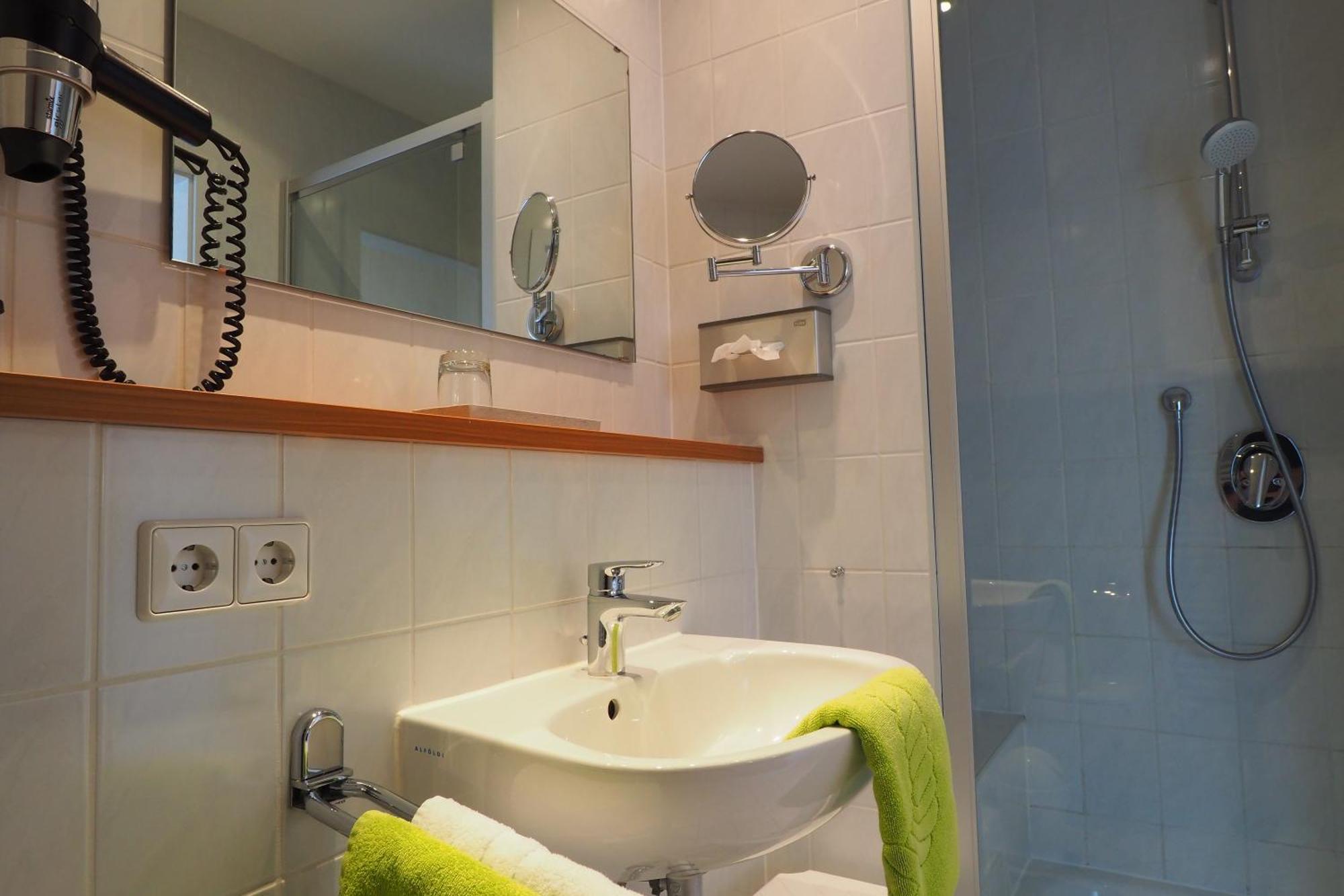 Hotel Alexa Bad Mergentheim Δωμάτιο φωτογραφία